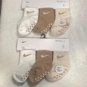 Nike Kids Non-Slip Grip Socks - White, Tan, Cream